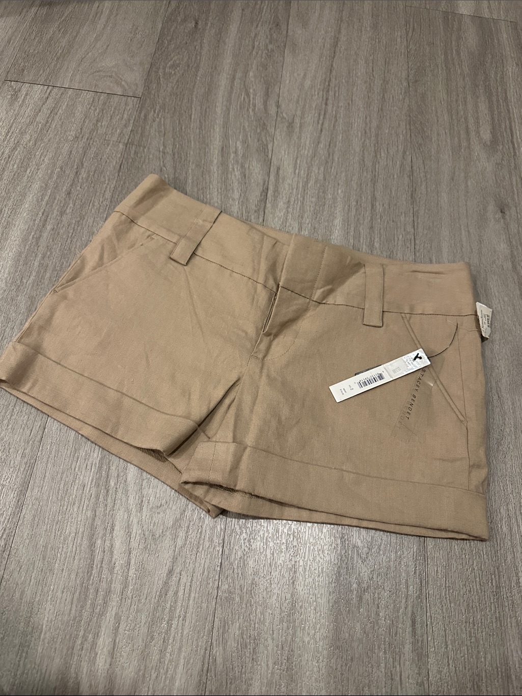 Alice & Olivia - Women's Khaki Cotton Blend Shorts